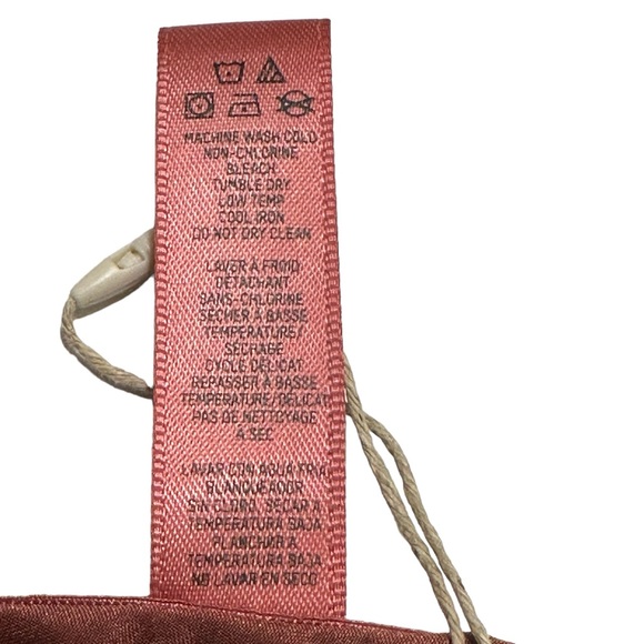 SKIMS Stretch Satin Dipped T-String Thong in Berry - Picture 5 of 7